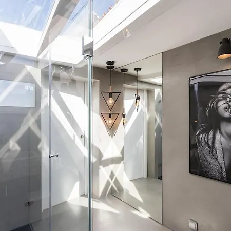 Appartement Fantastico Em Alfama Terraco Panoramico Com Vista De Rio - 2 Bedroom Lisboa