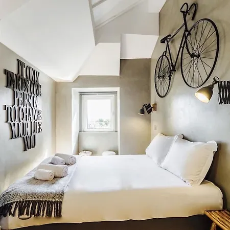 Fantastico Em Alfama Terraco Panoramico Com Vista De Rio - 2 Bedroom Appartement *