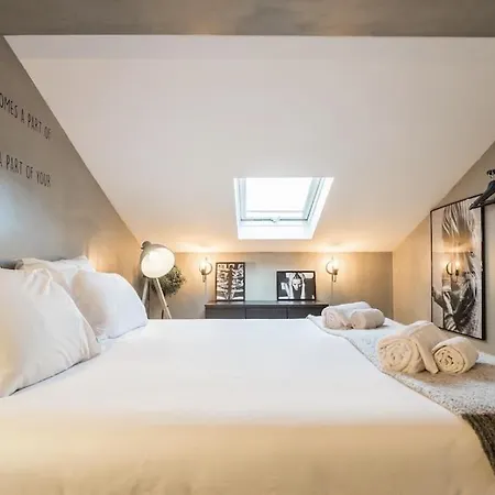 Fantastico Em Alfama Terraco Panoramico Com Vista De Rio - 2 Bedroom Lisboa
