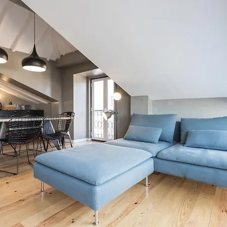 Fantastico Em Alfama Terraco Panoramico Com Vista De Rio - 2 Bedroom Appartement