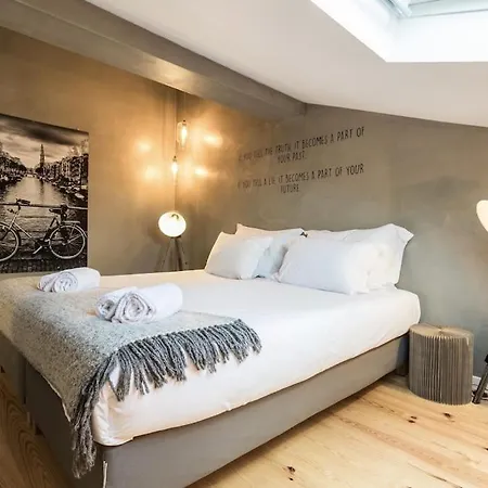 Appartement Fantastico Em Alfama Terraco Panoramico Com Vista De Rio - 2 Bedroom Lisboa
